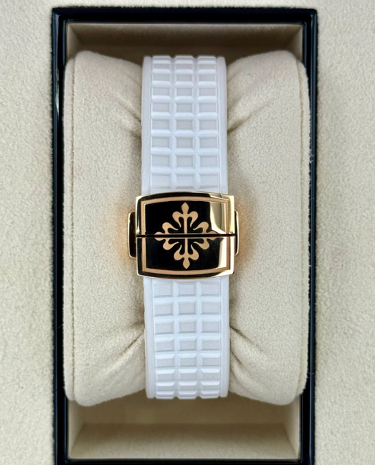 PP Zusammengebaut 90% Aquanaut Luce Reise 5269 38.8mm Roségold Weißes Zifferblatt