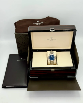 PP Assembled 100% Nautilus 35.2mm 7118/1A-001 Stainless Steel Blue Dial