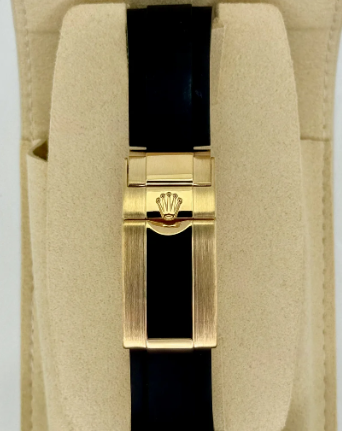 Daytona Assemblato 40mm 116518LN Oro Giallo Oysterflex Quadrante Nero (CPO)