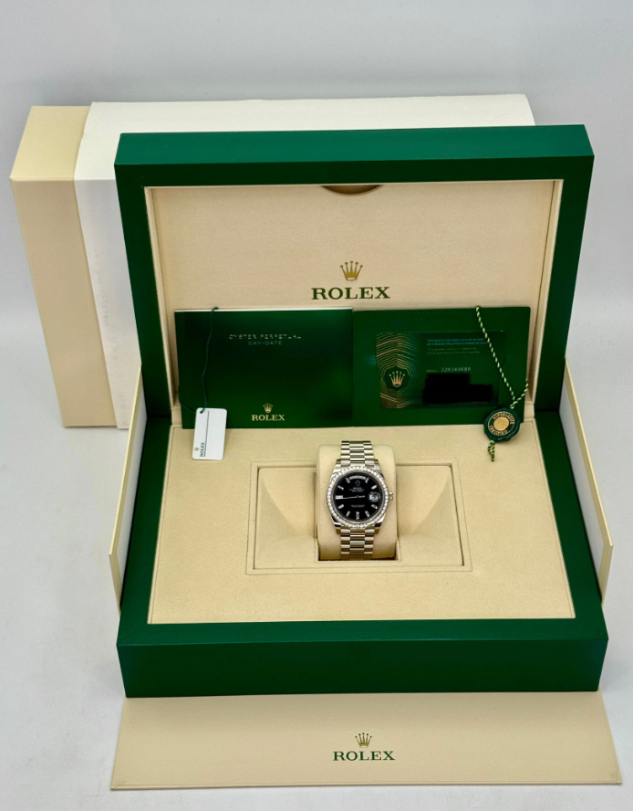 Day-Date Assembled 40mm 228349RBR Presidential Black Diamond Baguette Dial