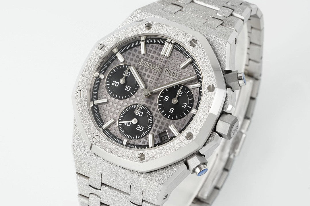 AP Assembled 90% 26240BC Frosted White Gold plated Grey Dial