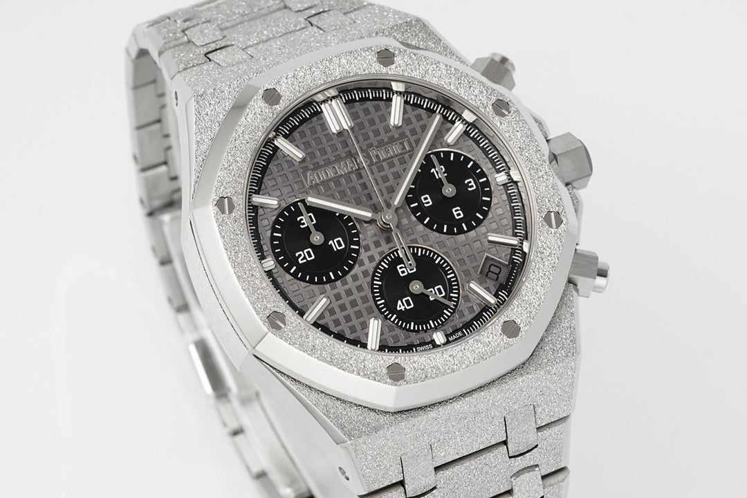AP Assembled 90% 26240BC Frosted White Gold plated Grey Dial