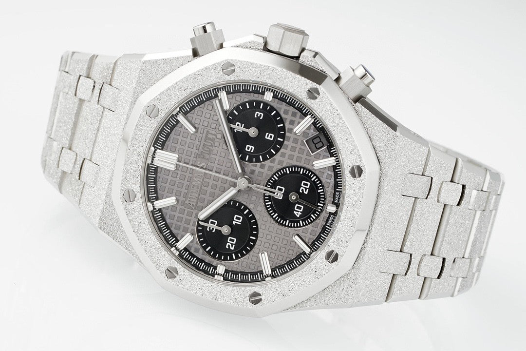 AP Assembled 90% 26240BC Frosted White Gold plated Grey Dial