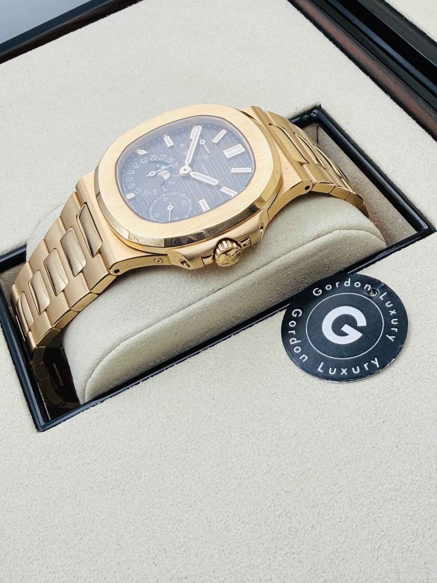 PP Nautilus Geassembleerd 90% 40mm 5712/1A-010 Roestvrij Goud-geplateerd