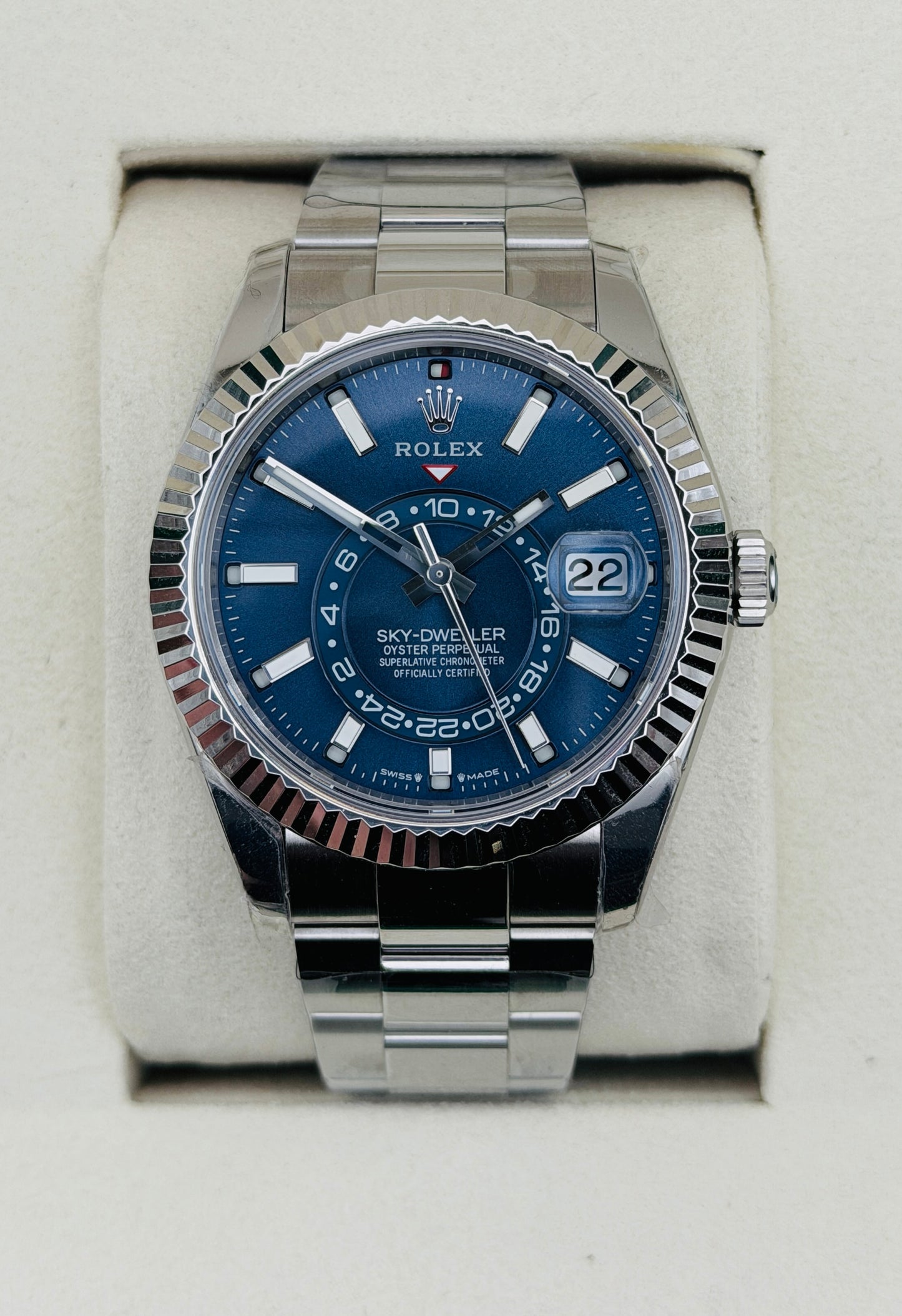 Sky-Dweller Assembled 42mm 326934 Stainless Steel Oyster Blue Dial