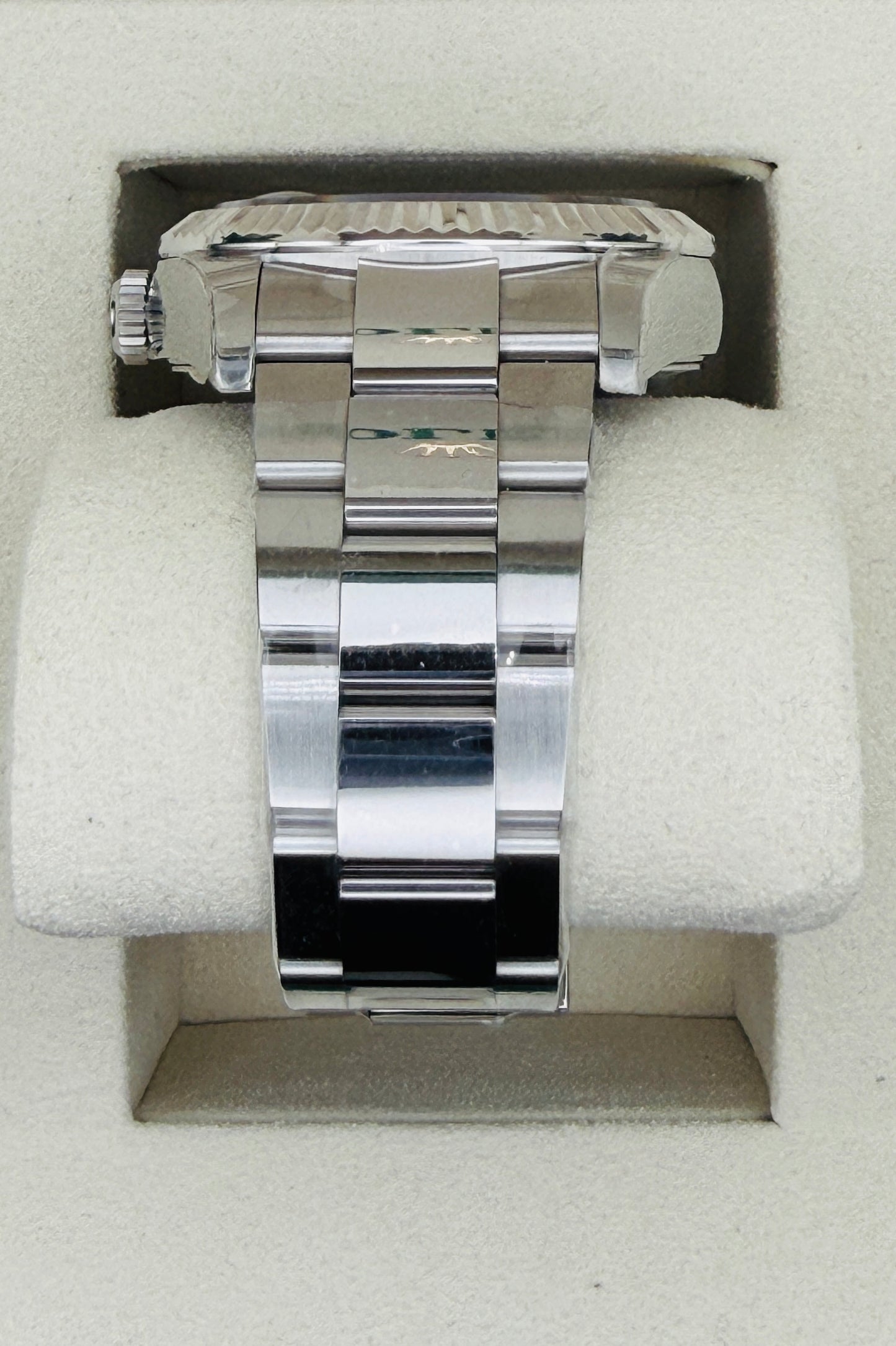 Sky-Dweller Assembled 42mm 326934 Stainless Steel Oyster Blue Dial