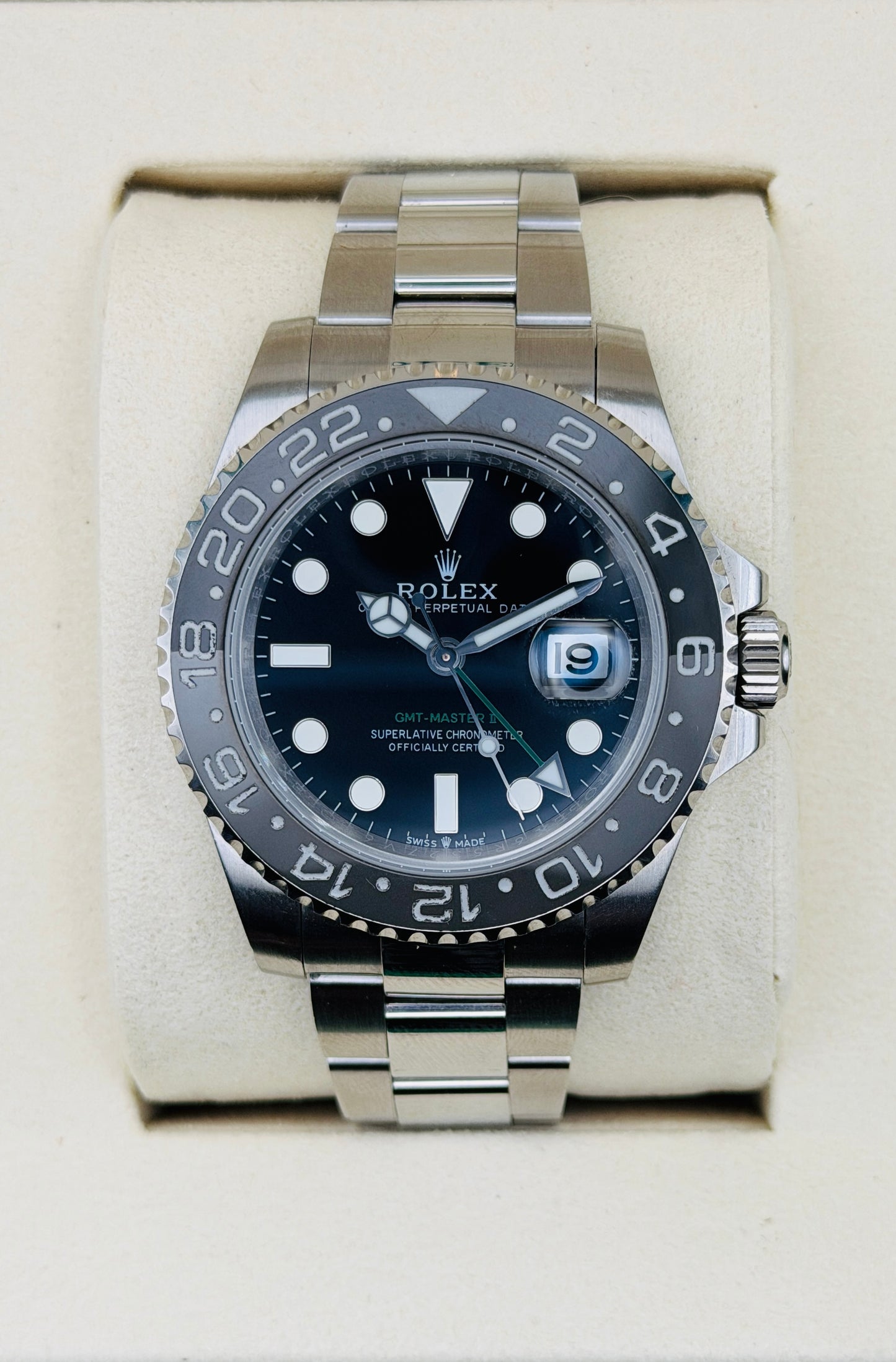 GMT-Master II Assemblé (100) "Bruce Wayne" 40mm 126710GRNR Cadran Noir Oyster