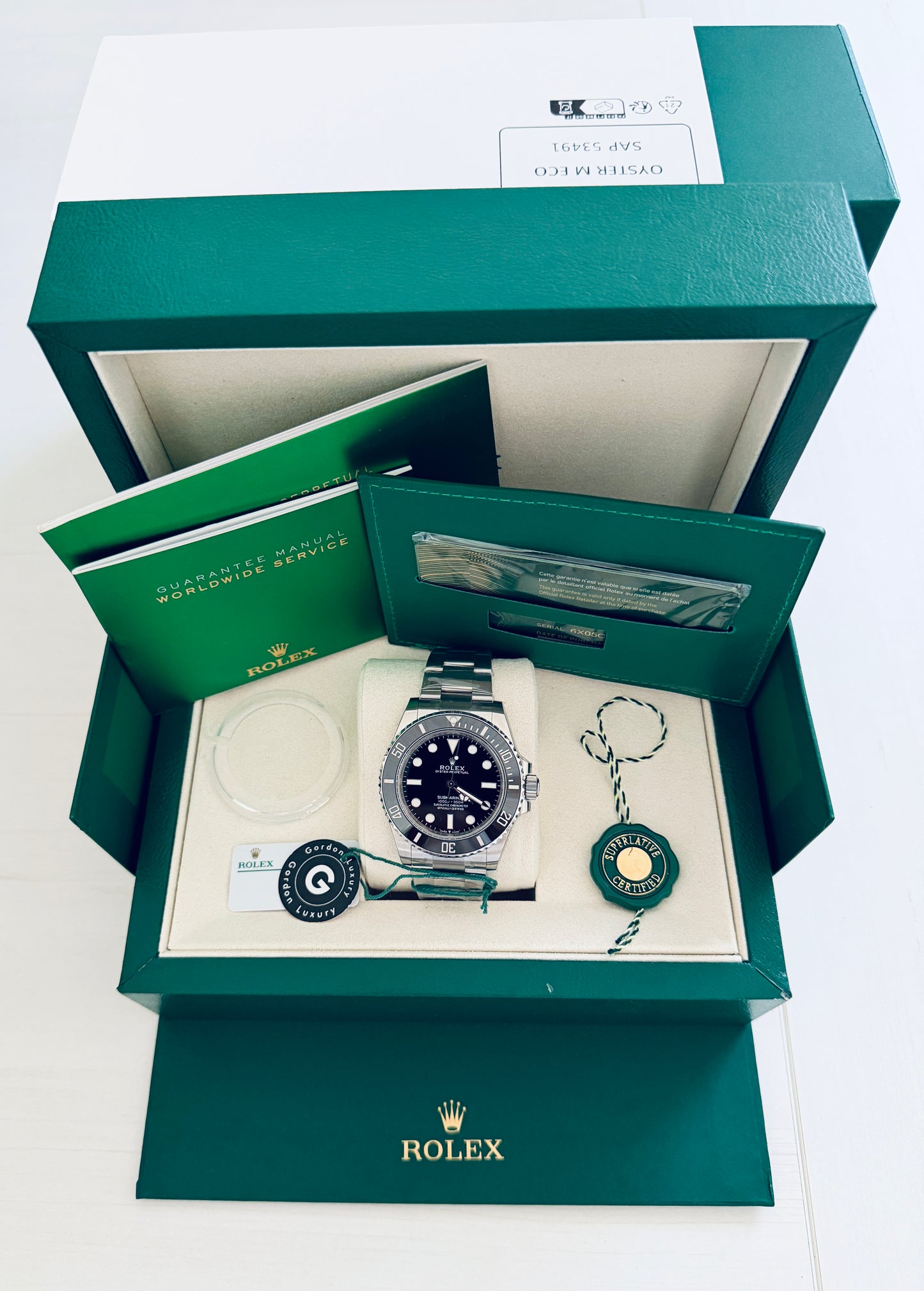Submariner Assembled (100) 41mm 124060 Stainless Steel Black Dial