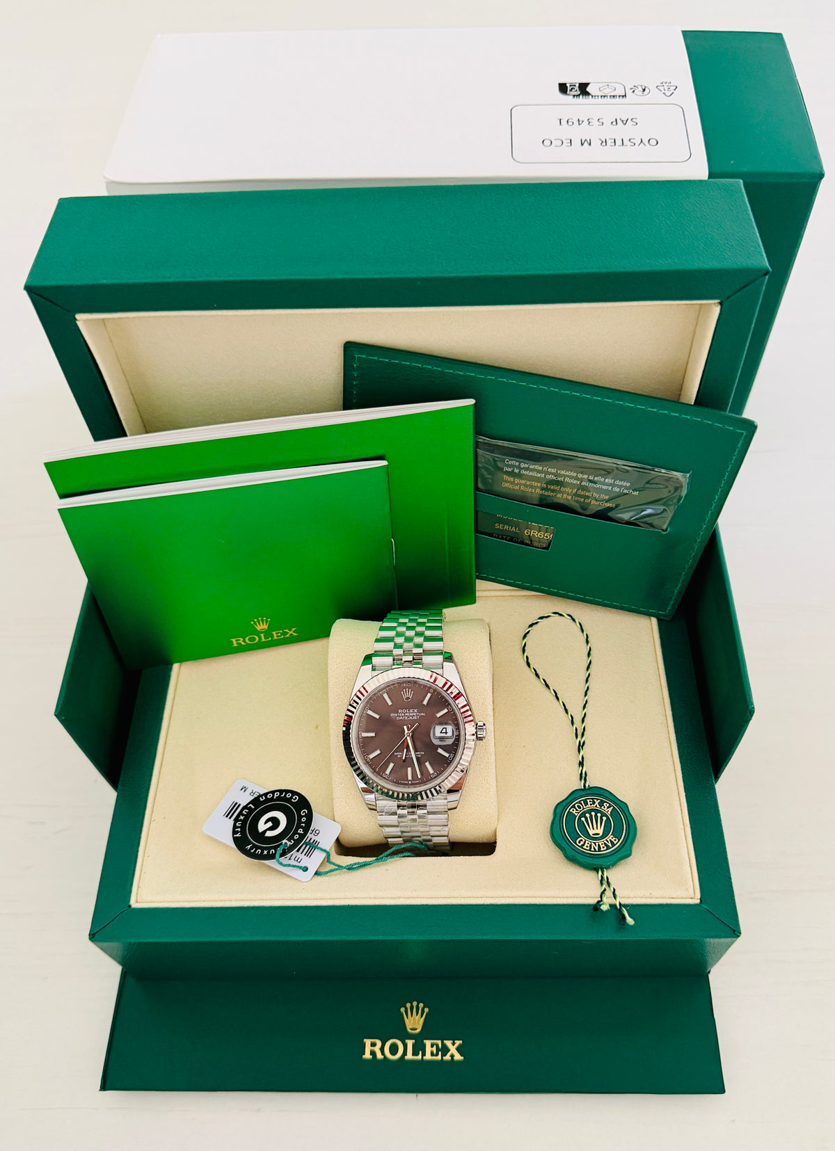 Datejust Assembled (100) 41m 126334 Jubilee Rhodium Dial