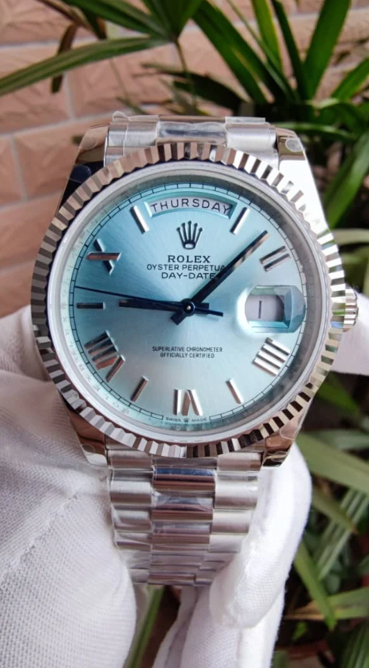 Assembled 80 Day-Date Platinum 228236 Ice Blue New 2022