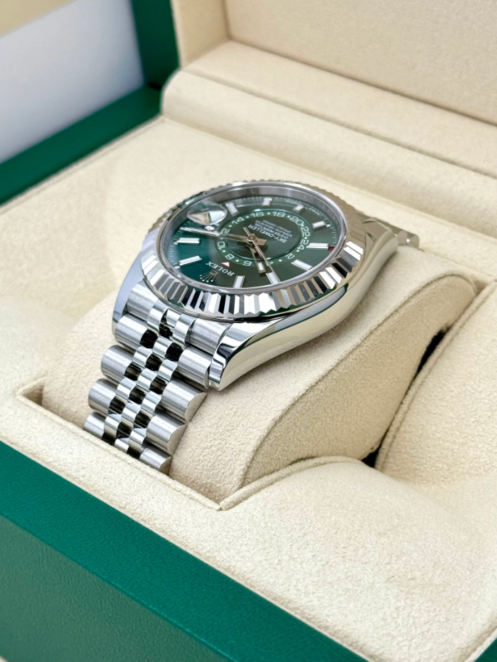 Sky-Dweller Assembled 42mm 336934 Jubilee Green Dial