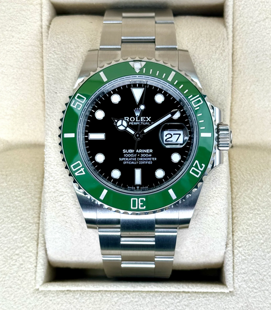 Submariner Assembled (100) "Starbucks" 41mm 126610LV Black Dial