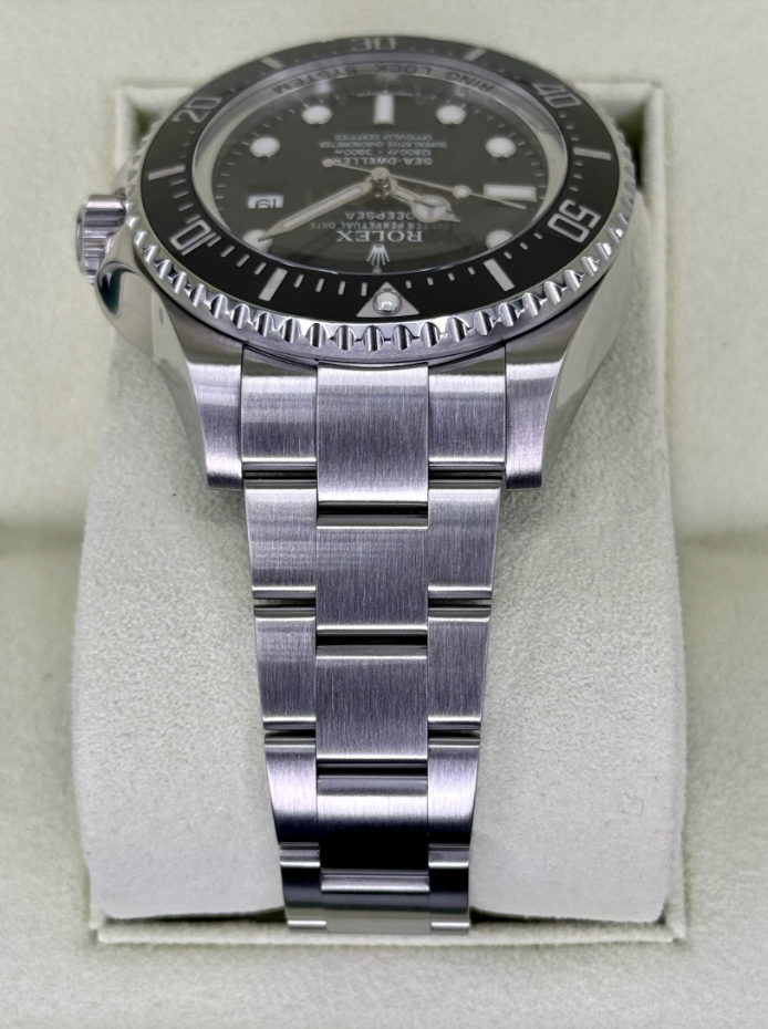 Deepsea Assembled (100) 44mm 116660 Stainless Steel Black Dial