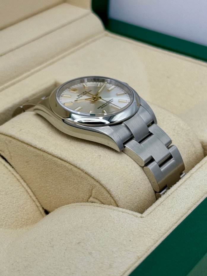 Oyster Perpetual Assembled (100) 41mm 124300 Stainless Steel Silver Dial