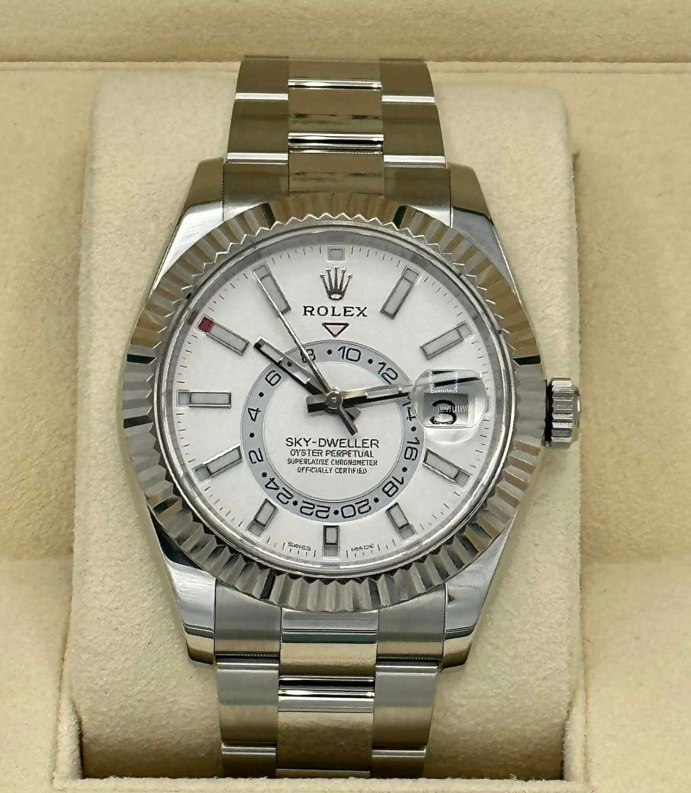 Sky-Dweller Assembled 42mm 326934 Stainless Steel Oyster White Dial