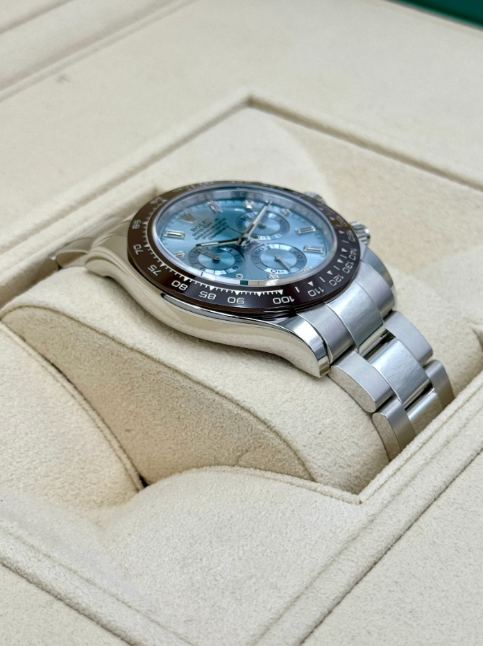 Daytona Assembled (100) 116506 steel Ice Baguette Blue Dial