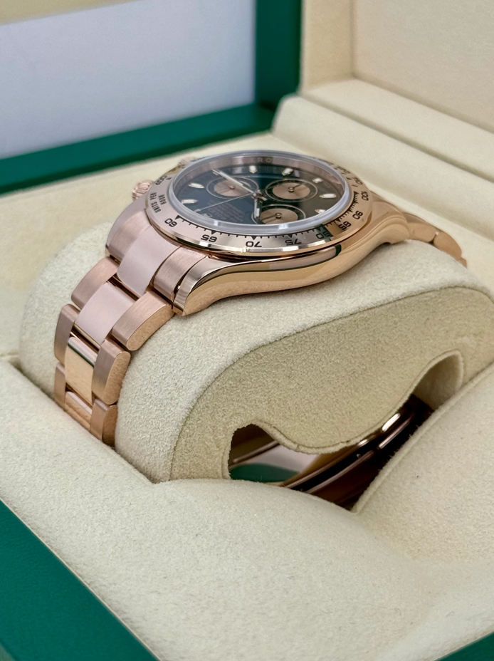 Daytona Assembled (100) 40mm116505 Rose Gold-plated steel Black Dial