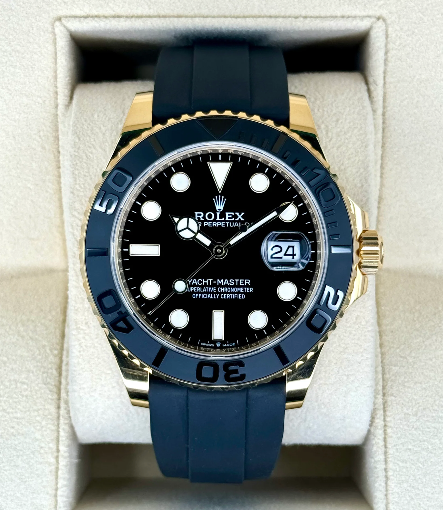 NEW 2024 Yacht-Master Assembled (100) 42mm 226658 Gold-plated steel Oysterflex Black Dial