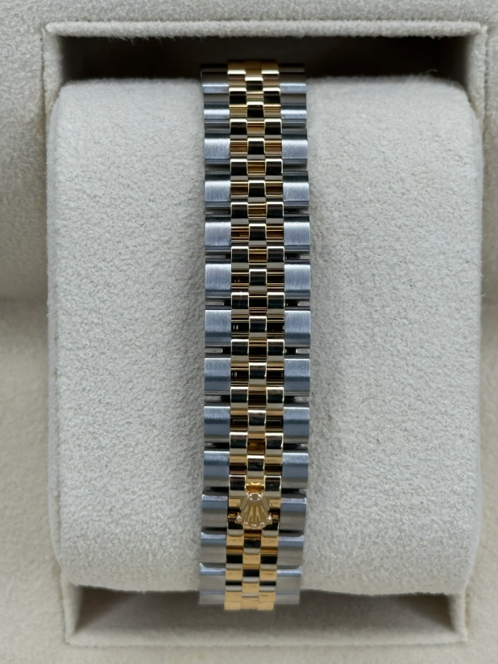 Datejust Assembled (80) NEW 2024 Lady Datejust 28mm 279173 Jubilee Champagne Dial