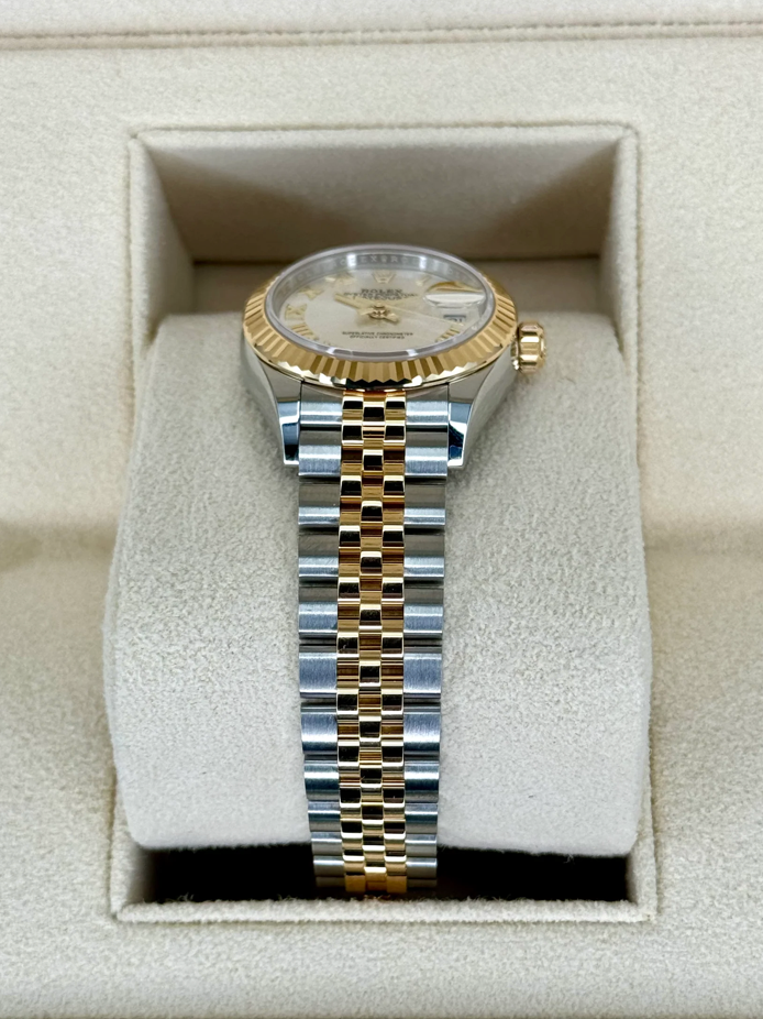 Datejust Assembled (80) NEW 2024 Lady Datejust 28mm 279173 Two-Tone Jubilee Silver Dial