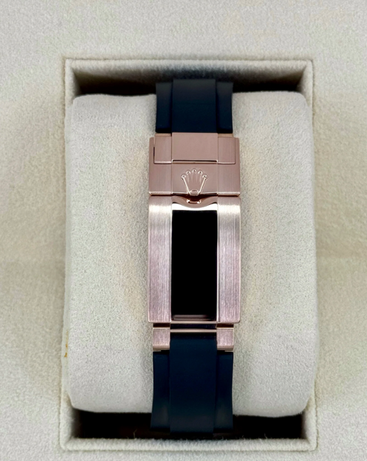 Daytona Assembled (100) 40mm 116515LN Rose Gold-plated Oysterflex Sundust Baguette Dial