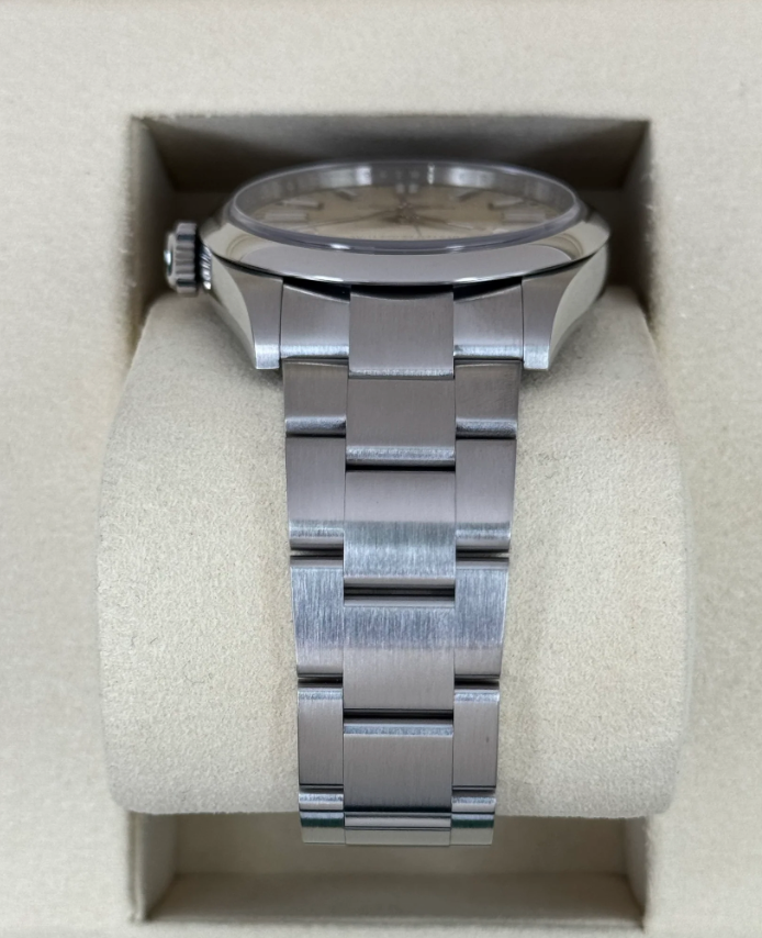 NEW 2025 Oyster Perpetual Assembled (100) 36mm 134300 Beige Dial