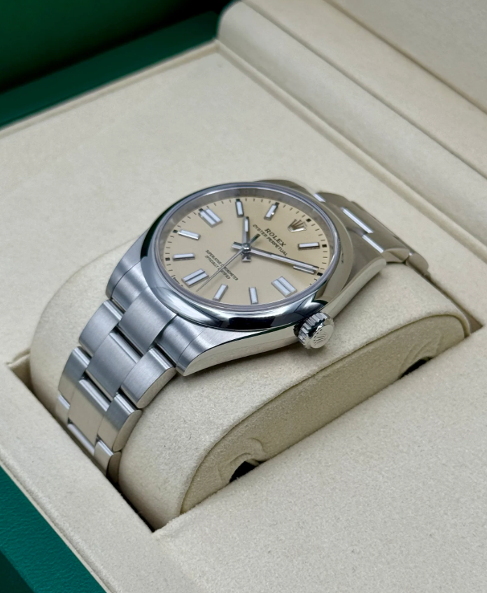 NEW 2025 Oyster Perpetual Assembled (100) 36mm 134300 Beige Dial