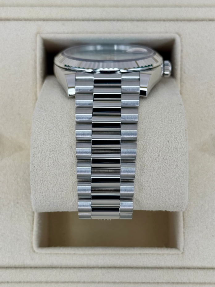 Day-Date Assembled 2025 Platinum 40mm 228236 Ice Blue Roman Dial