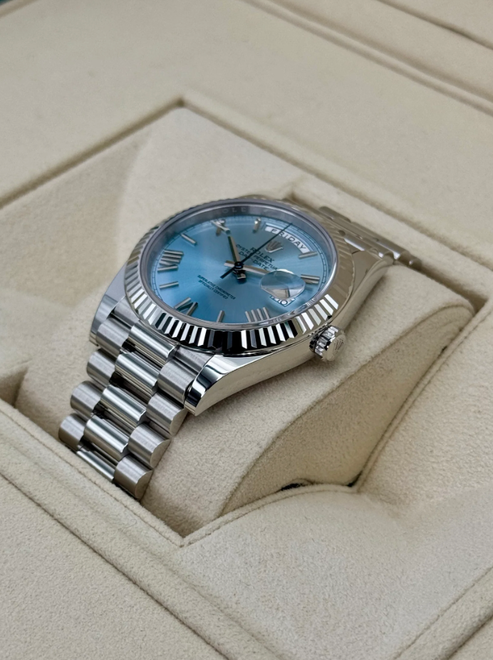 Day-Date Assembled 2025 Platinum 40mm 228236 Ice Blue Roman Dial
