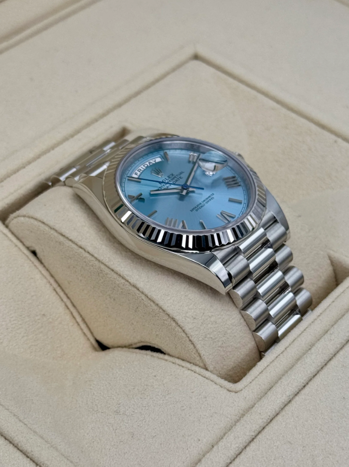 Day-Date Assembled 2025 Platinum 40mm 228236 Ice Blue Roman Dial