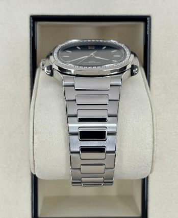 NEW 2025 PP Nautilus Assembled 100% 35.2mm 7118/1200A-001 Stainless Steel Blue Dial