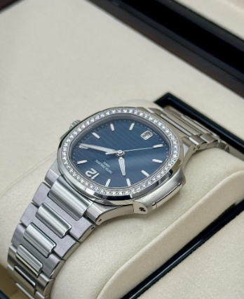 NEW 2025 PP Nautilus Assembled 100% 35.2mm 7118/1200A-001 Stainless Steel Blue Dial