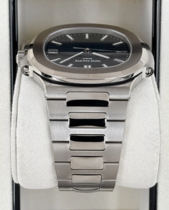 PP NEW 2025 Nautilus Assembled 90% 41mm 5811/1G White plated Blue Dial