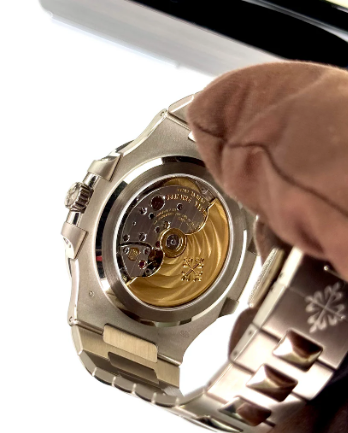 PP NEW 2025 Nautilus Assembled 90% 41mm 5811/1G White plated Blue Dial