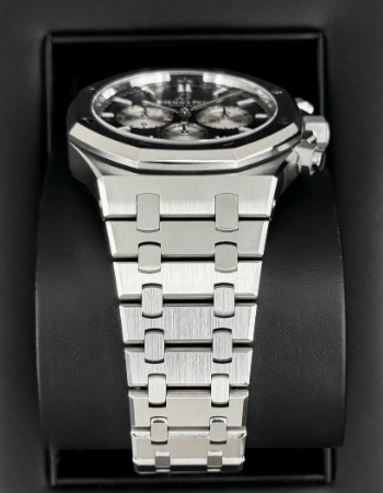 AP Assembled 100% Royal Oak Chronograph 41mm 26331ST Stainless Steel Black Dial