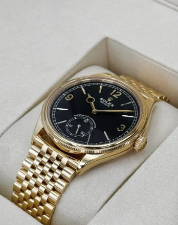 NEW 2025 1908 Assembled 39mm 52508 Yellow Gold Settimo Bracelet Black Dial