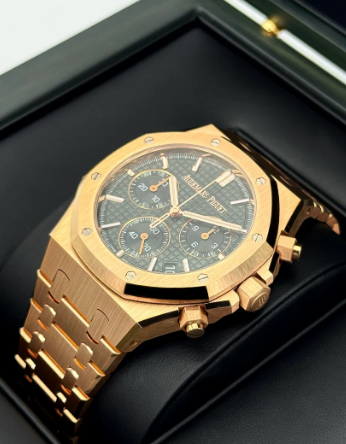 AP Monterad 100% Royal Oak Chronograph 41mm 26240OR Grön urtavla
