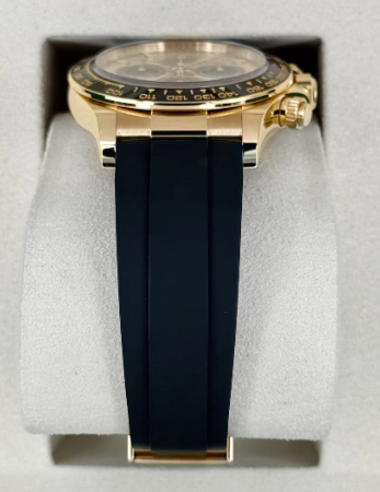 Daytona 2026 assemblée 40 mm 126518LN en or jaune, cadran champagne Pikachu