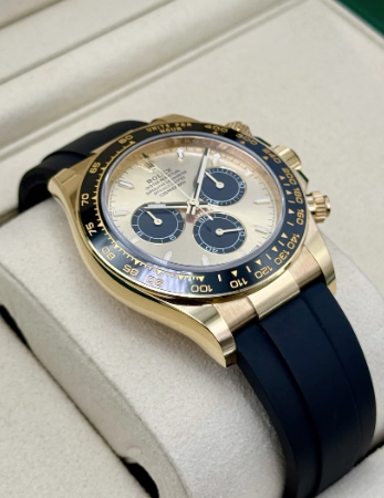 Daytona 2026 assemblée 40 mm 126518LN en or jaune, cadran champagne Pikachu