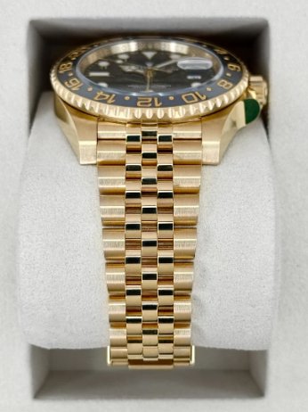 GMT-Master II Assemblé (100) 40mm 126718GRNR Acier plaqué or jaune Bracelet Jubilé Cadran noir