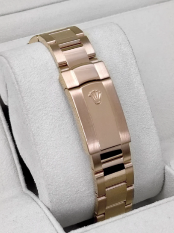 Sky-Dweller assemblato 42mm 326935 acciaio oro rosa Oyster quadrante Sundust con numeri romani