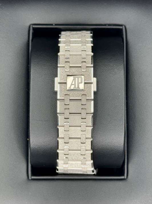 AP Assembled 90% 26240BC Frosted White Gold plated Blue Dial