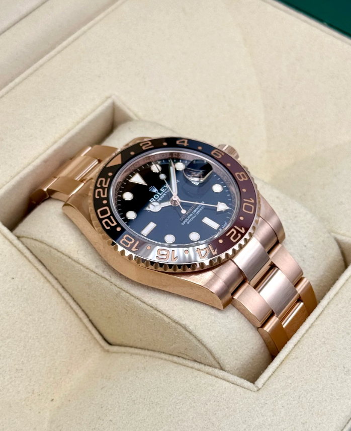 GMT-Master II Assembled (100) "Rootbeer" 40mm 126715CHNR Rose Gold-plated steel