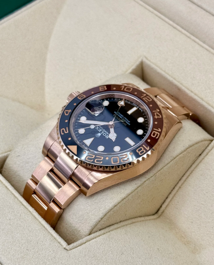 GMT-Master II Assembled (100) "Rootbeer" 40mm 126715CHNR Rose Gold-plated steel