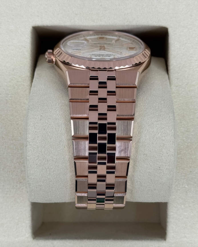 Land-Dweller 90% 36mm 127235 Rose Gold Flat Jubilee White Dial