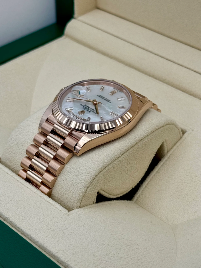 Day-Date Assembled 40mm 228235 Rose Gold Mother Of Pearl Diamond Dial