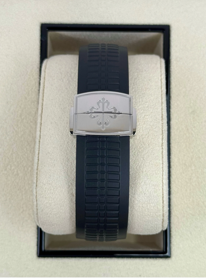 PP Assembled 90% Aquanaut 5167/1A-001 40mm Stainless Steel Gray Dial