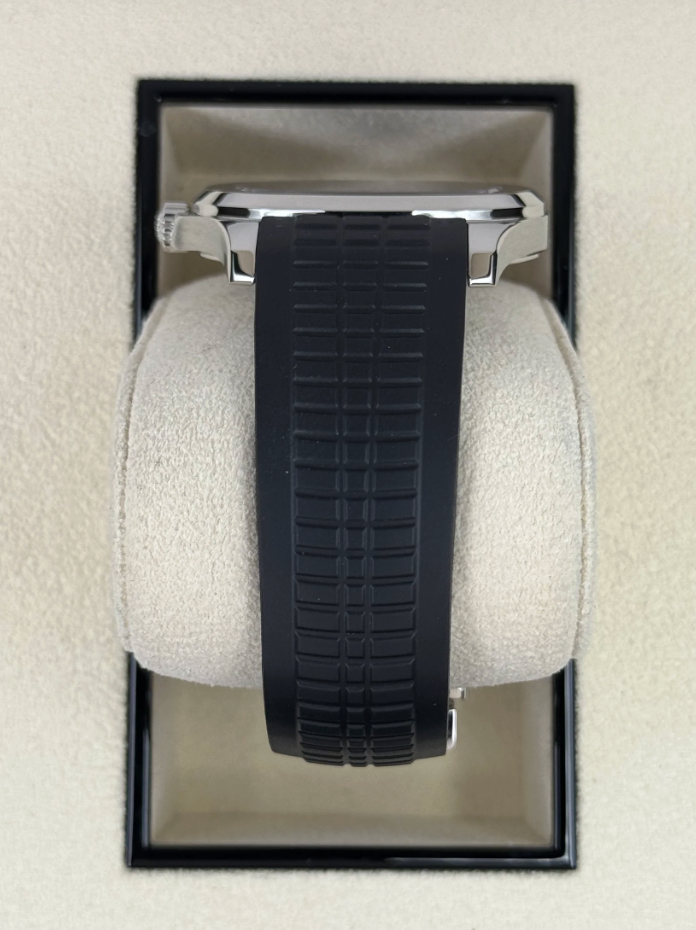 PP Assembled 90% Aquanaut 5167/1A-001 40mm Stainless Steel Gray Dial