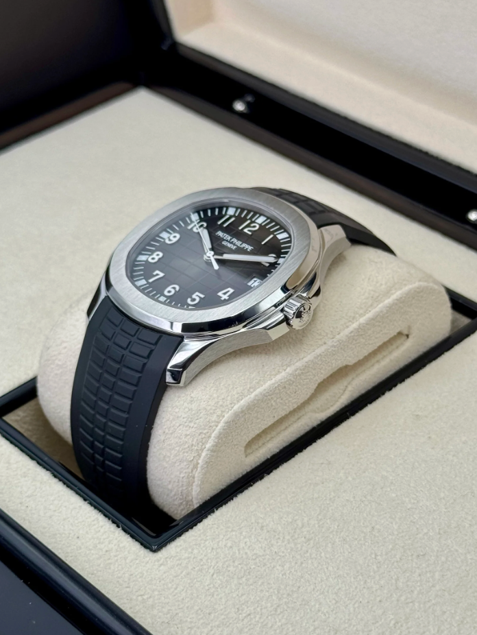 PP Assembled 90% Aquanaut 5167/1A-001 40mm Stainless Steel Gray Dial