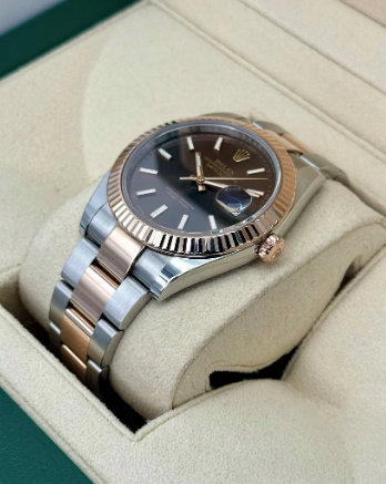 Datejust Assembled (100) 41mm 126331 Two-Tone Rose Gold Chocolate Dial